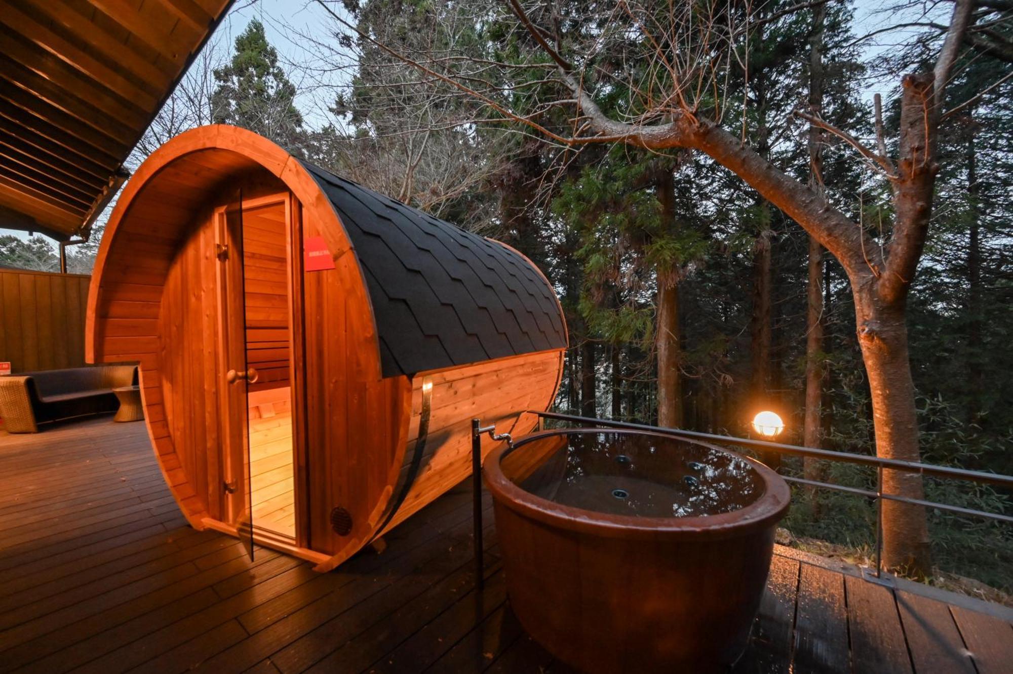 Hotel Kaze No Tani No Iori à Gamagori Extérieur photo