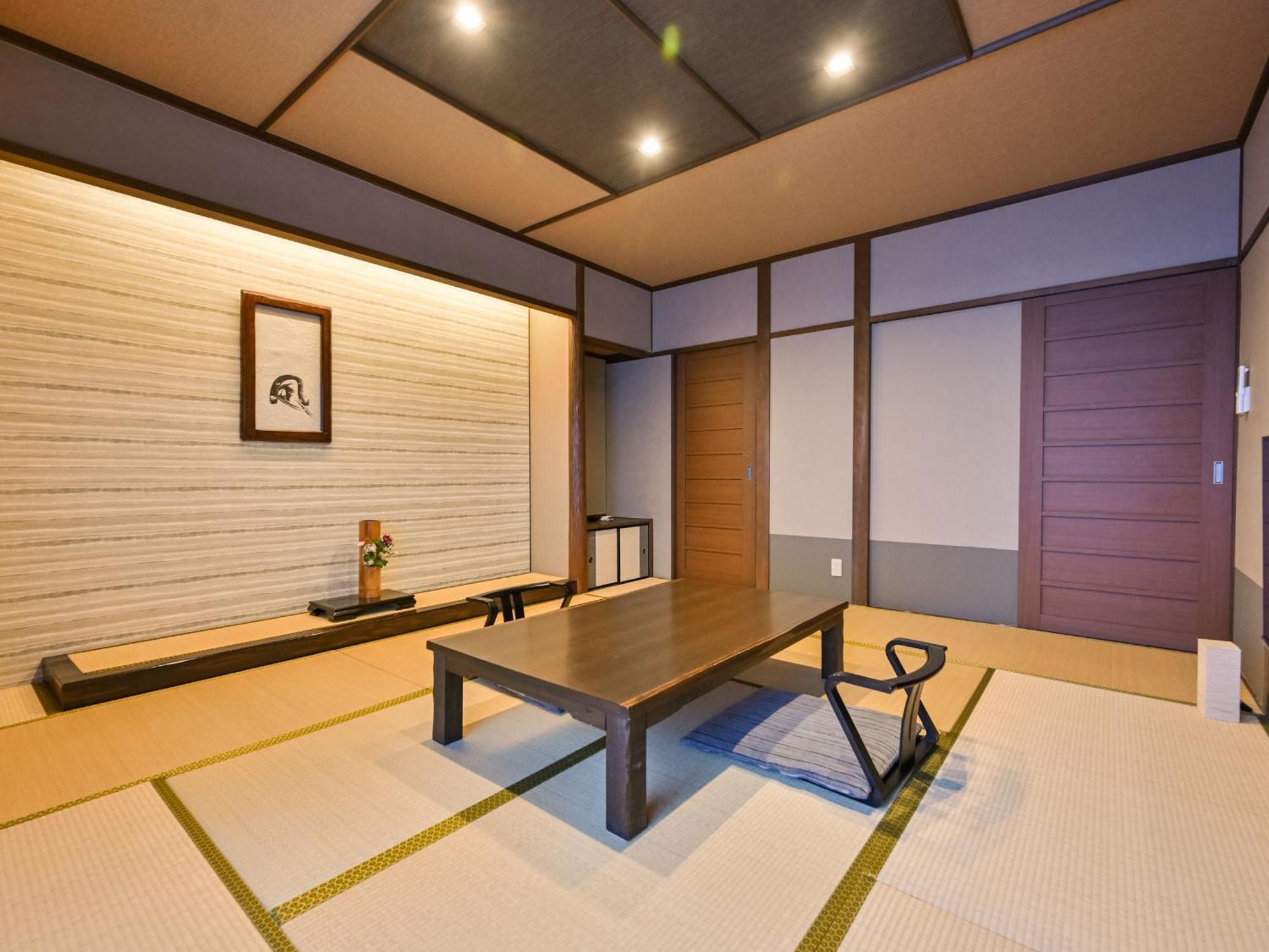 Hotel Kaze No Tani No Iori à Gamagori Extérieur photo